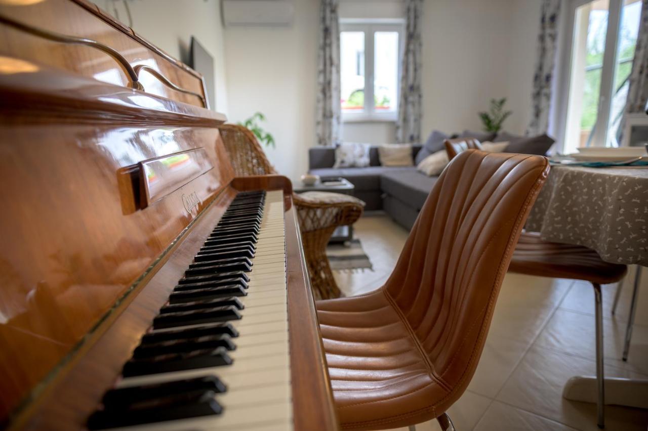Crni Macak Apartment Matulji Luaran gambar